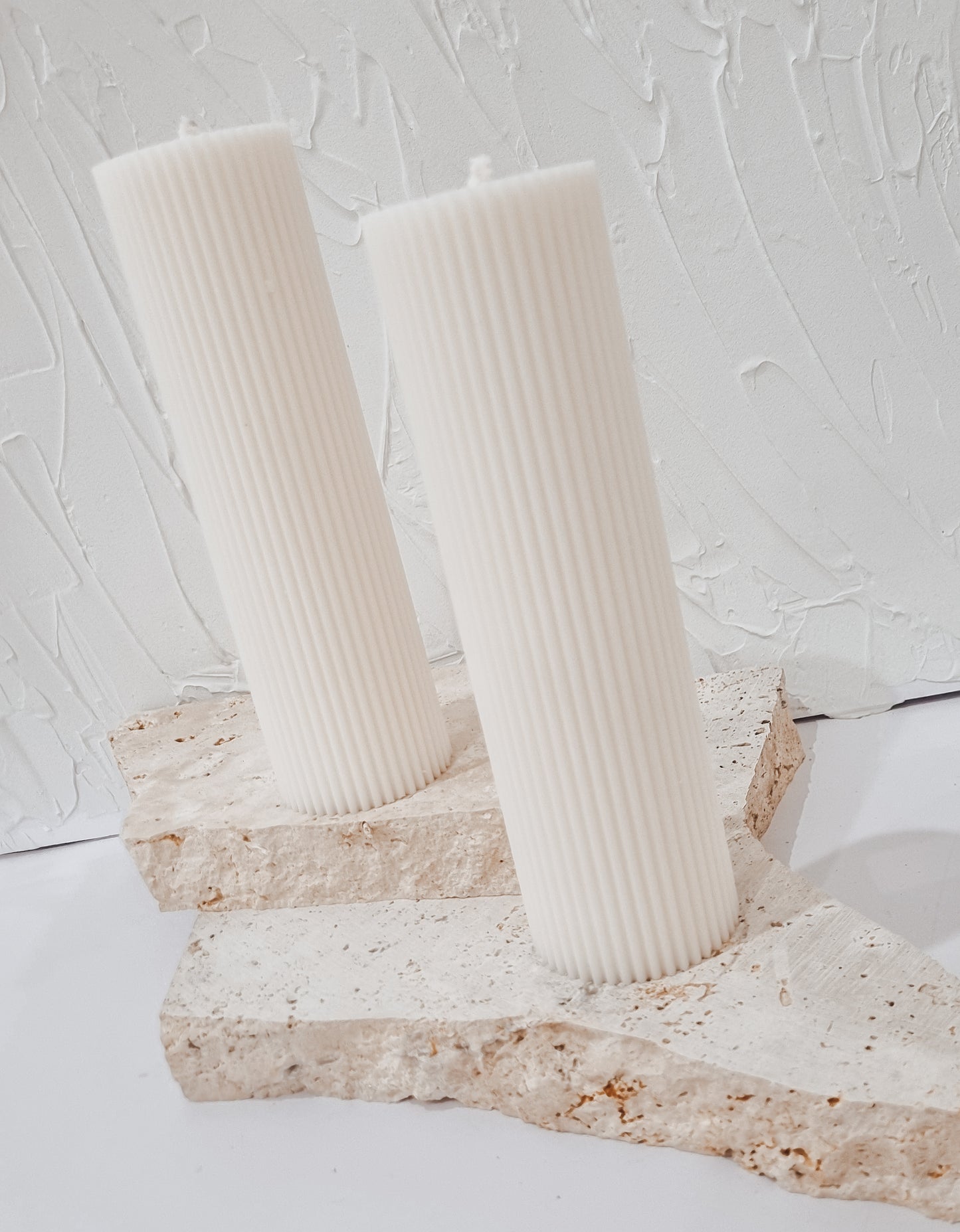 Ribbed Column Candle - 20cm X 6cm